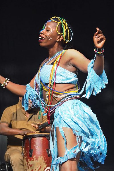 Rudolstadt-Festival 2019: Seun Kuti & Egypt 80: Iyabo Folashade Adeniran (Foto: Andreas Kuhrt)