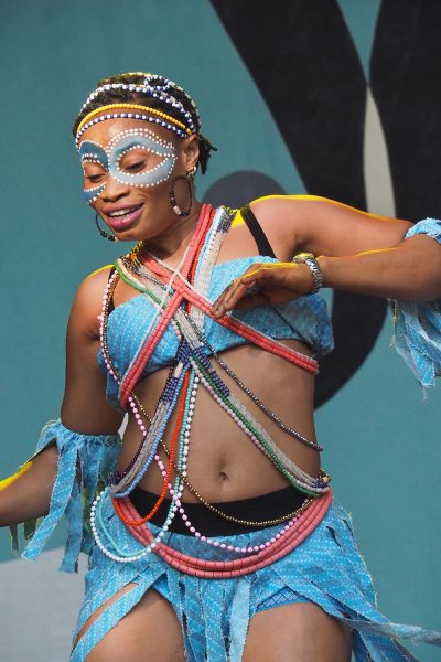 Rudolstadt-Festival 2019: Seun Kuti & Egypt 80: Joy Ayomide Opara (Foto: Andreas Kuhrt)