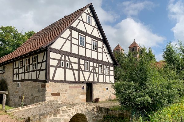 Fotoausstellung "Heimat geht durch den Magen" . Kloster Veßra 2021 . Wassermühle