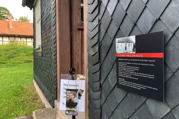 Fotoausstellung "Heimat geht durch den Magen" . Kloster Veßra 2021 . Gemeindehaus