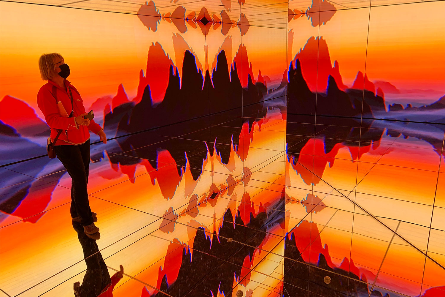 2021 Kronplatz, Südtirol: im Bergfotomuseum Lumen: Spiegelsaal: Fotoshow Relexions von Heinz Zak (Foto: Andreas Kuhrt)