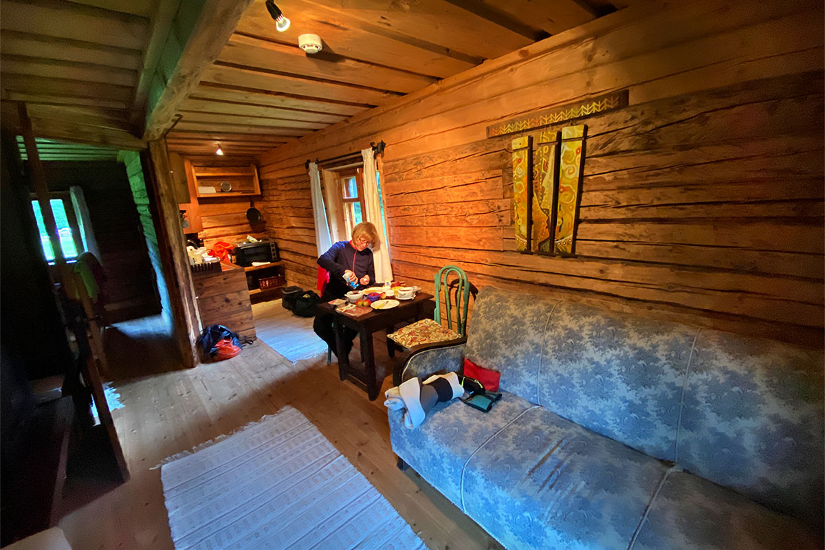 2022 Estland: Hof Männiku Metsatalu: Bauernsuite (Foto: Andreas Kuhrt)