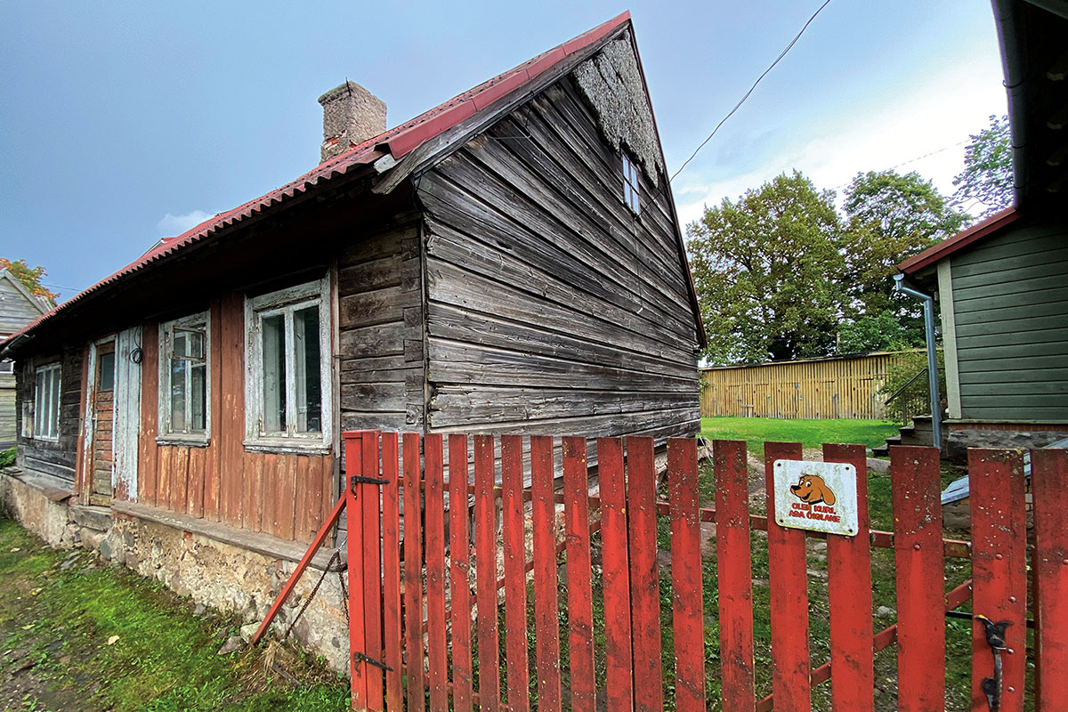 2022 Estland: Viljandi: Holzhaus in der Oru-Straße (Foto: Andreas Kuhrt)