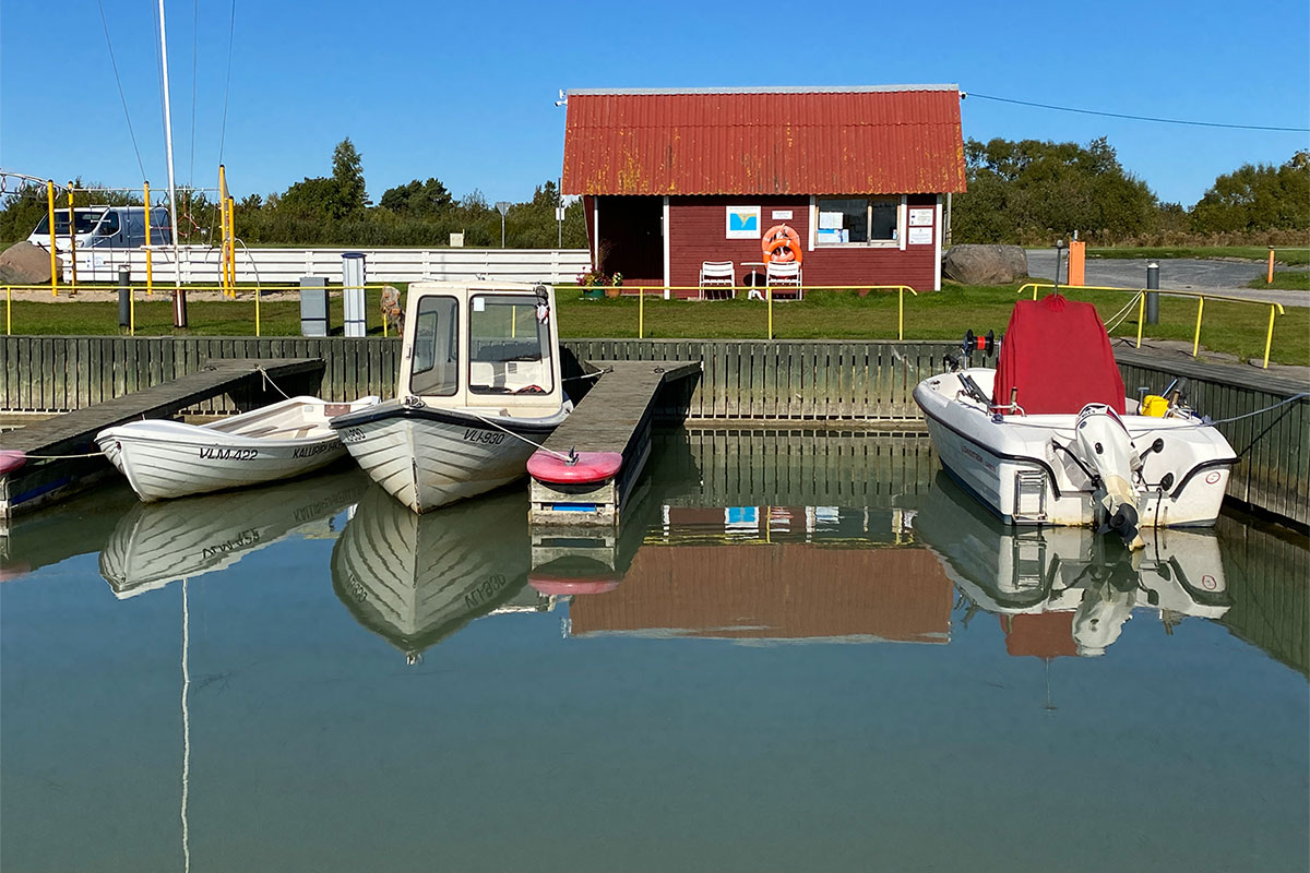 2022 Estland: Hiiumaa: Sõru Hafen (Foto: Andreas Kuhrt)