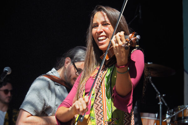 Rudolstadt Festival 2022: Officine Meridionali Orchestra: Lavinia Mancusi (Foto: Andreas Kuhrt)