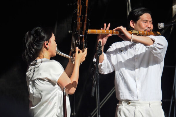 Rudolstadt Festival 2022: AK Dan Gwang Chil (ADG7): Hyang Hee Lee, Hyun Soo Kim (Foto: Andreas Kuhrt)