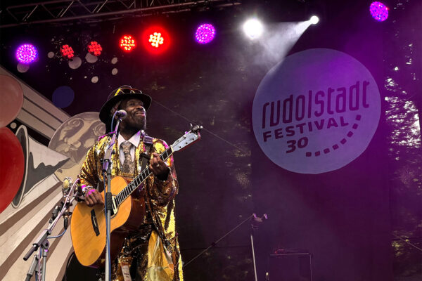 Rudolstadt Festival 2022: Brushy One String (Foto: Manuela Hahnebach)