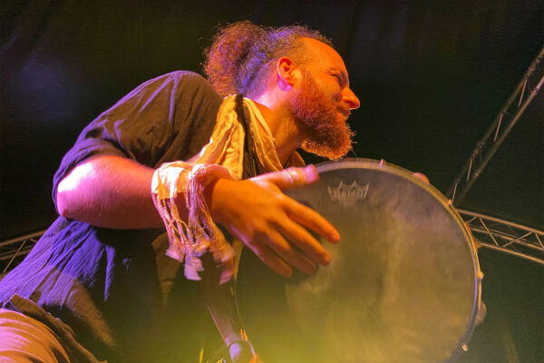 Rudolstadt Festival 2022: Giuliano Gabriele Trio: Eduardo Vessella (Foto: Andreas Kuhrt)