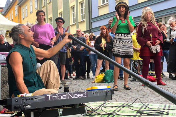 Rudolstadt Festival 2022: TribalNeed: Riccardo Moretti (Foto: Andreas Kuhrt)