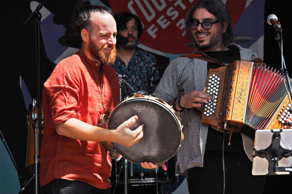 Rudolstadt Festival 2022: Officine Meridionali Orchestra: Eduardo Vessella, Riccardo Bianchi, Giuliano Gabriele (Foto: Manuela Hahnebach)