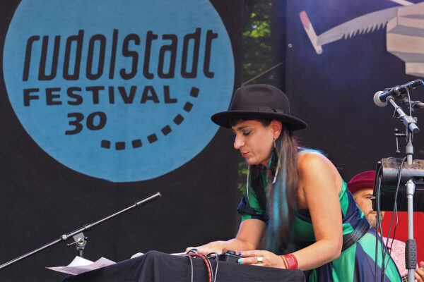 Rudolstadt Festival 2022: Sofia Rei (Foto: Manuela Hahnebach)