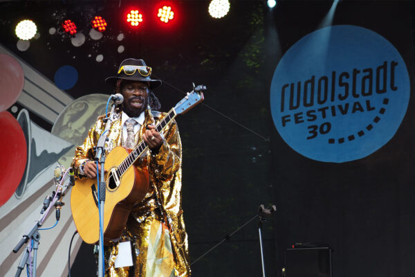 Rudolstadt Festival 2022: Brushy One String (Foto: Manuela Hahnebach)