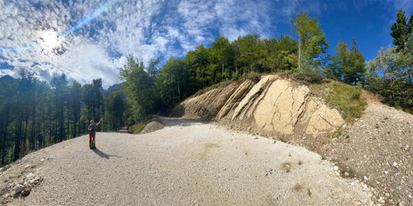 Tour Friaul 2023: Val Saisera: Serpentinenstraße zur Grego-Hütte (Foto: Andreas Kuhrt)