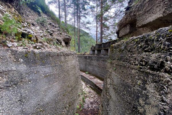 Tour Friaul 2023: Val Dogna: italienische Stellung des 1. Weltkriegs (Foto: Andreas Kuhrt)