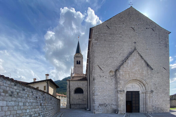 Tour Friaul 2023: Venzone: Dom Sant'Andrea Apostolo (Foto: Andreas Kuhrt)