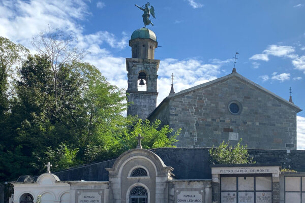 Tour Friaul 2023: Artegna: Kirche San Martino (Foto: Andreas Kuhrt)