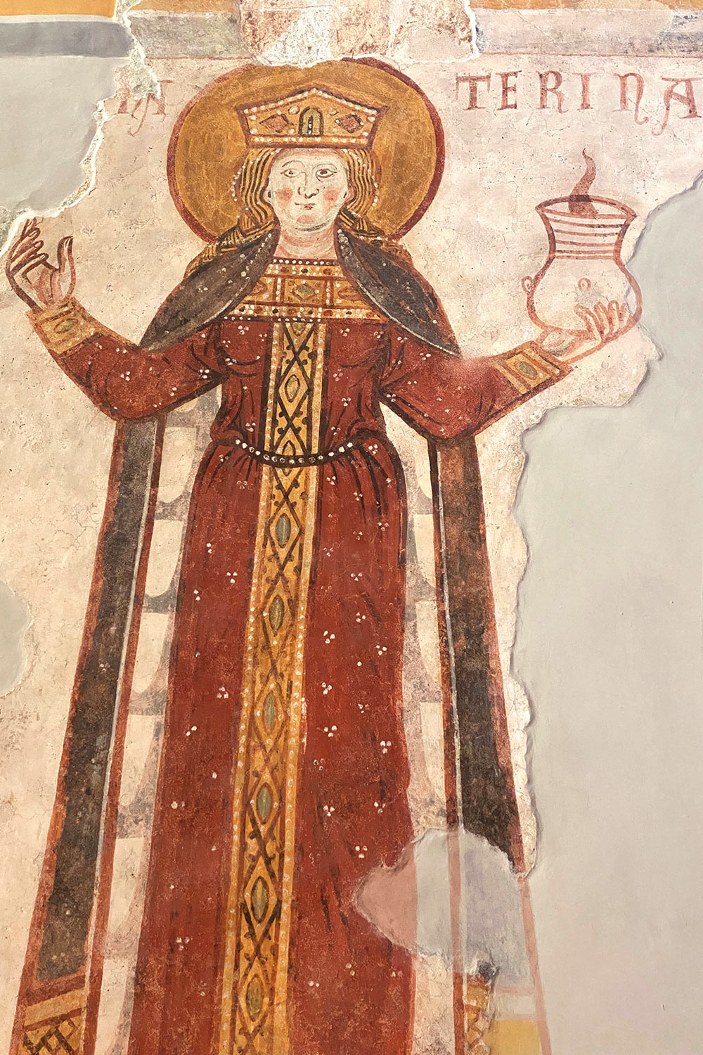 Tour Friaul 2023: Muggia Vecchia: Basilika Santa Maria Assunta: Fresco: Santa Caterina d'Alessandria (Foto:Andreas Kuhrt)