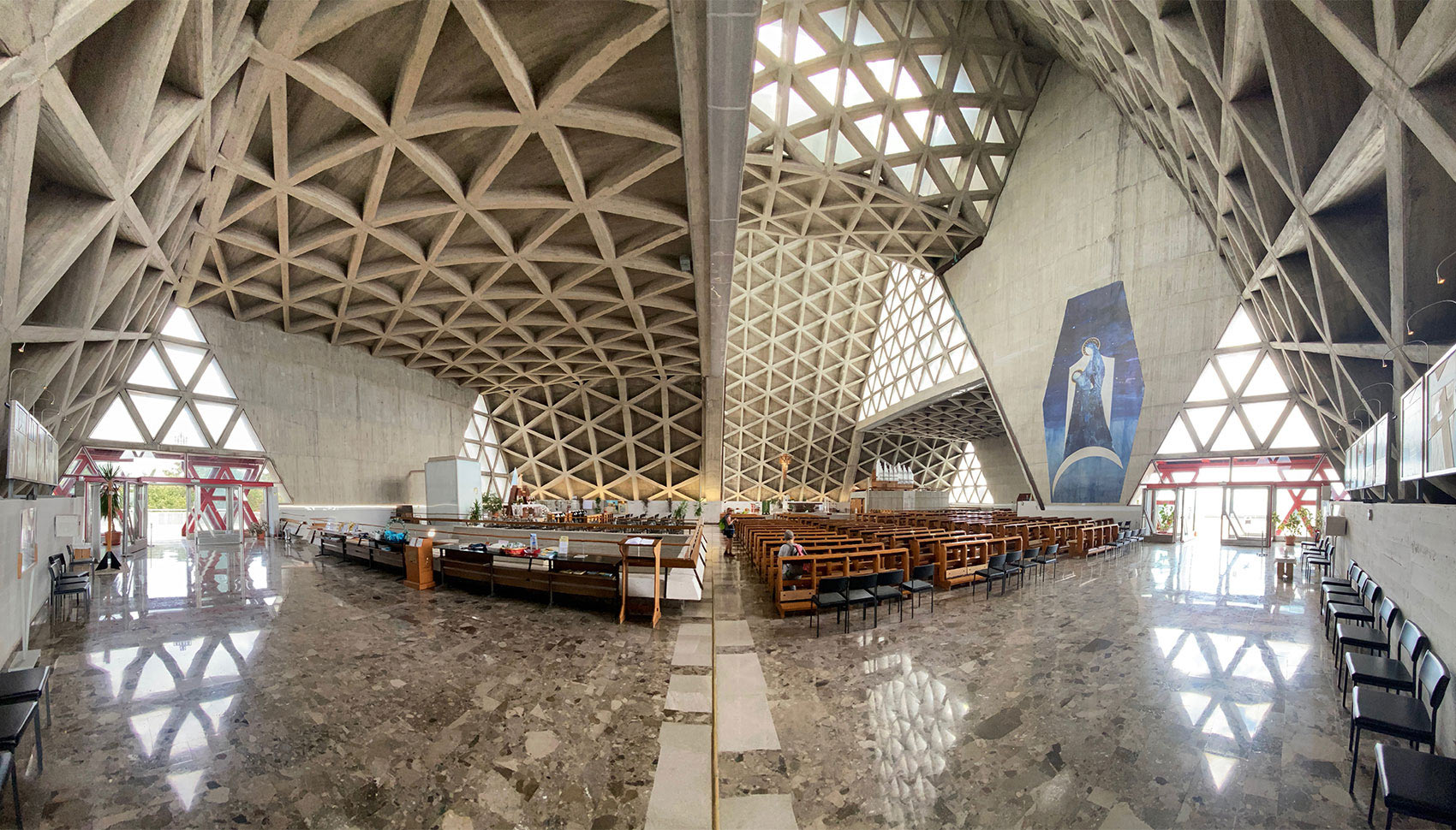 Tour Friaul 2023: Wallfahrtskirche Monte Grisa (Foto: Andreas Kuhrt)