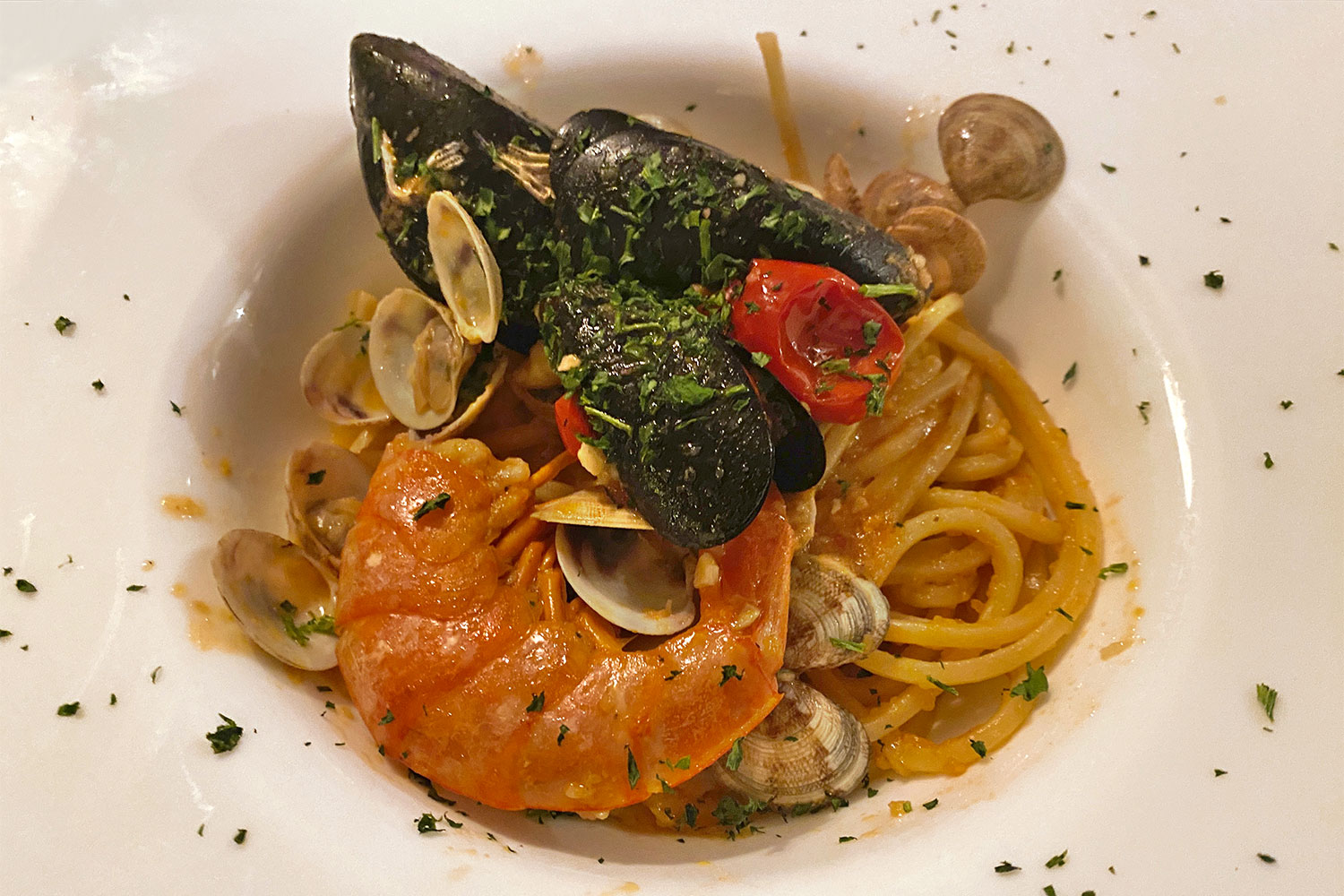 Tour Friaul 2023: Ristorante Camp Obelisco: Spaghetti + Meeresfrüchte (Foto: Andreas Kuhrt)