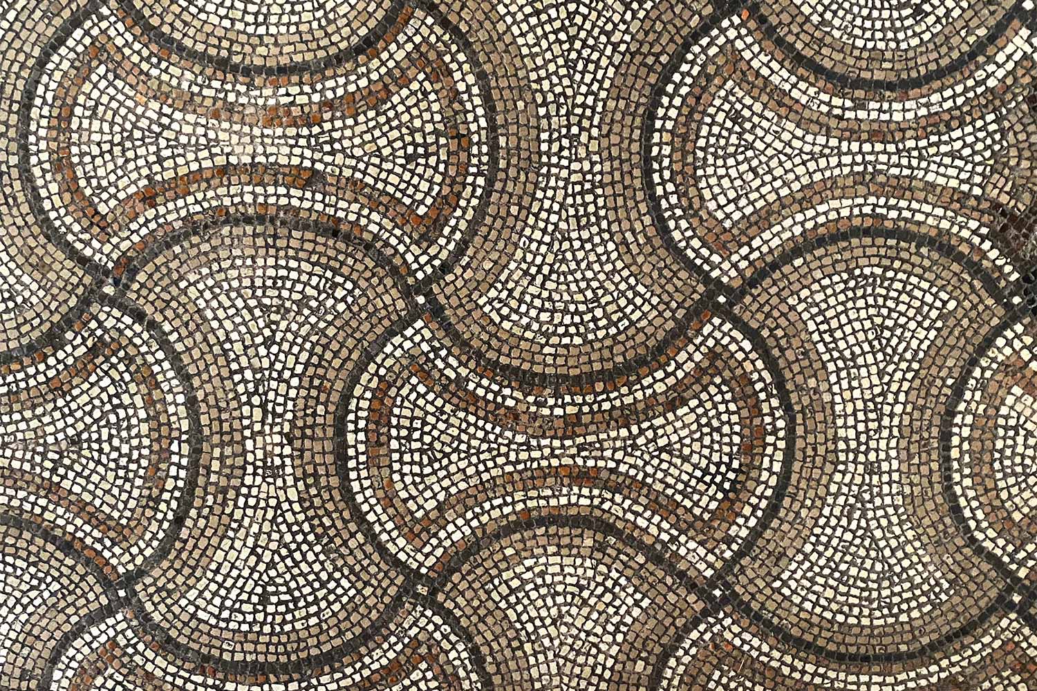 2023-friaul-grado-basilica-santa-eufemia-mosaik-IMG_6528ak Tour Friaul 2023: Grado: Basilica Sant'Eufemia: Mosaik (Foto: Andreas Kuhrt)
