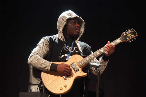 Rudolstadt-Festival 2023: Bantu (Nigeria): Korede Omirinlewo (Foto: Andreas Kuhrt)