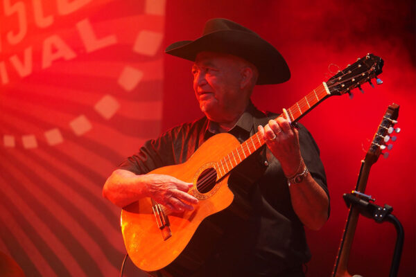 Rudolstadt-Festival 2023: Eliades Ochoa (Kuba) (Foto: Manuela Hahnebach)