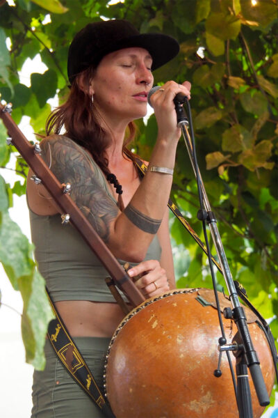 Rudolstadt-Festival 2023: Kerchanga: Oliwia Urbańska (Polen) (Foto: Andreas Kuhrt)