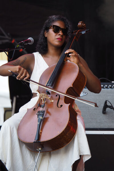 Rudolstadt-Festival 2023: Leyla McCalla (USA) (Foto: Manuela Hahnebach)