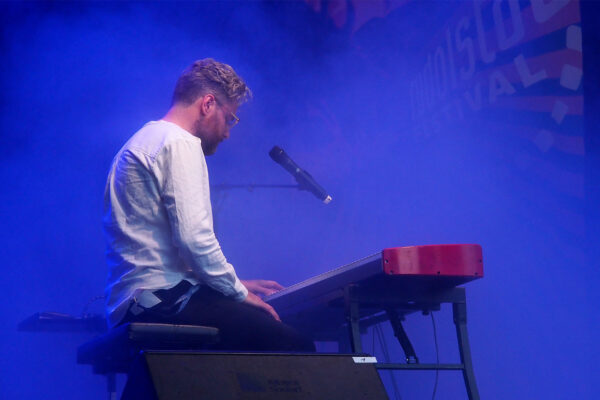 Rudolstadt-Festival 2023: The Slow Show: Frederik 't Kindt (Belgien/England) (Foto: Andreas Kuhrt)