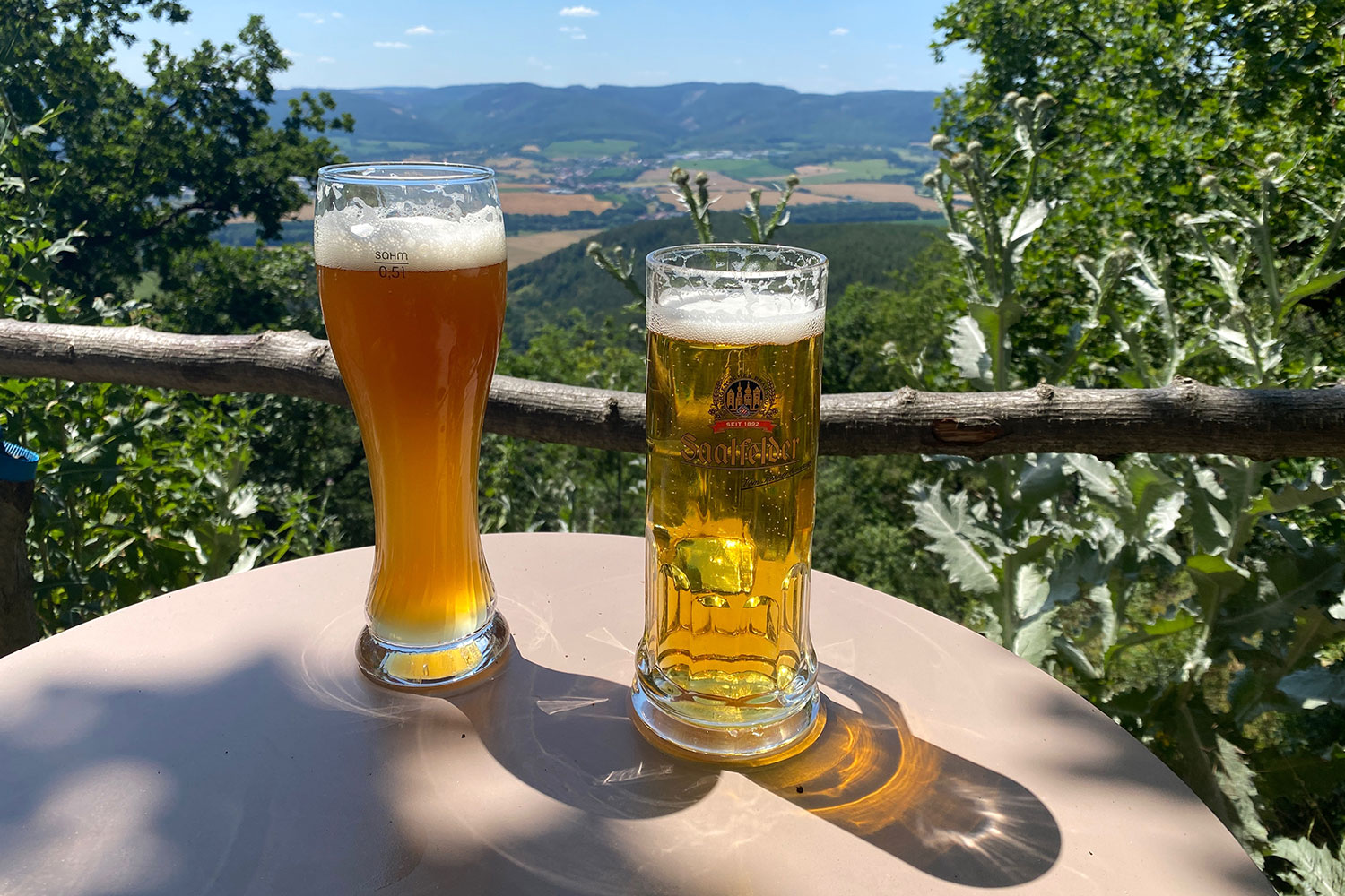 Wanderung zum Kulm: Imbiss am Kulmberghaus (Foto: Andreas Kuhrt)