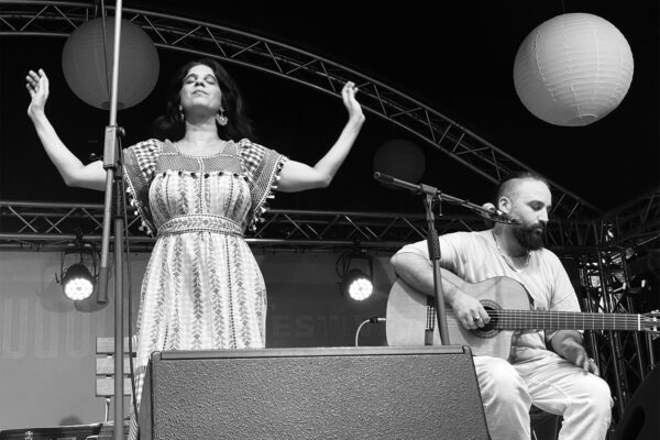 Rudolstadt-Festival 2023: Yamma Ensemble: Talya G. A Solan + Aviv Bahar (Israel) (Foto: Andreas Kuhrt)