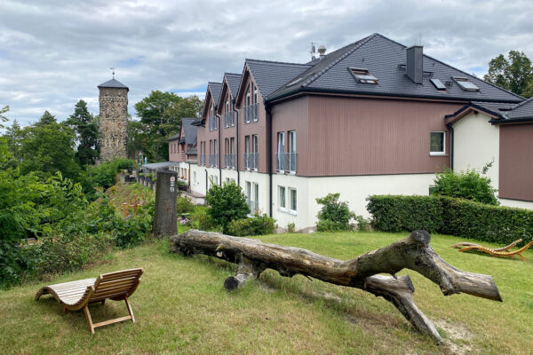 Rudolstadt Festival 2024: Cumbach: Hotel Restaurant "Am Marienturm" (Foto: Andreas Kuhrt)