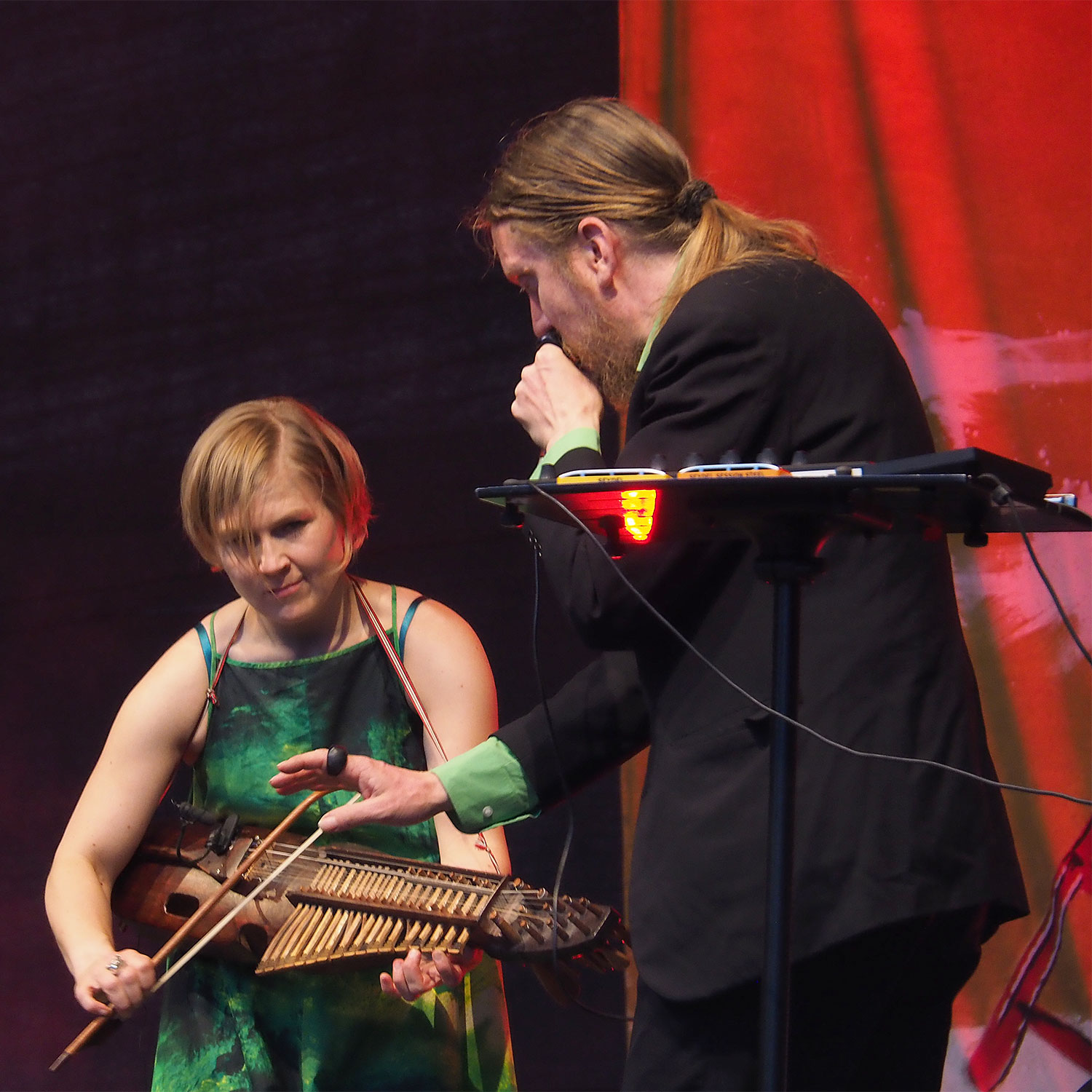 Rudolstadt Festival 2024: Burgterrasse: Emilia Lajunen + Eero Grundström (Foto: Andreas Kuhrt)