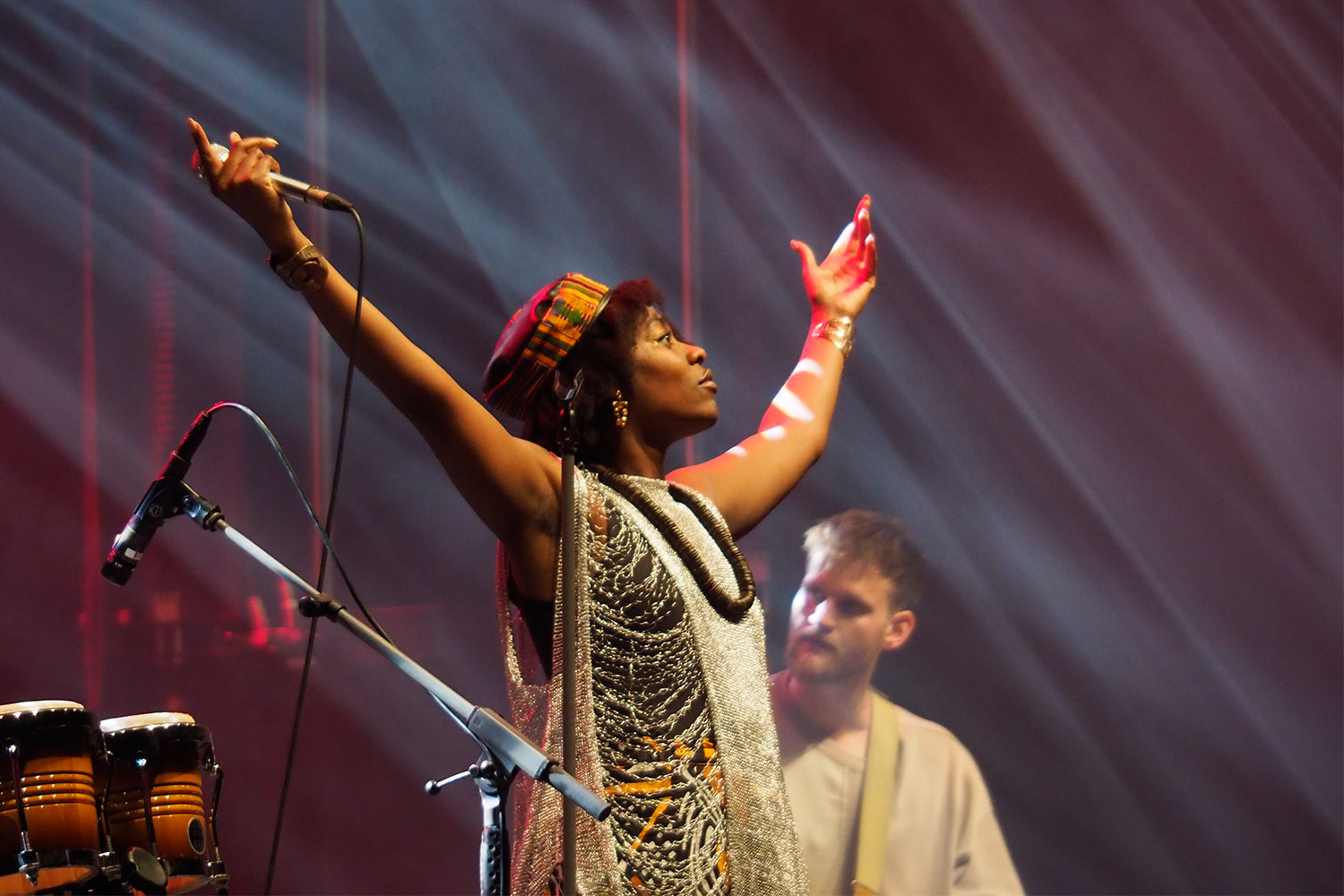 Rudolstadt Festival 2024: Große Bühne Marktplatz: Ki'Luanda (Foto: Andreas Kuhrt)