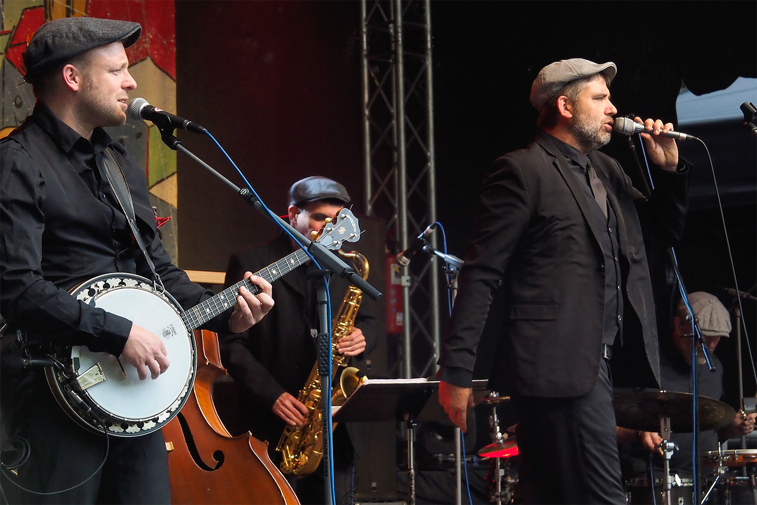 Rudolstadt Festival 2024: Konzertbühne im Heinepark: La Gâpette: Pierre-Luc Martin + Rodolphe Cornier (Foto: Andreas Kuhrt)