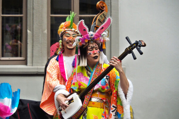 Rudolstadt Festival 2024: Schulplatz: Mitsune: Daigo Nakai + Youka Snell (Foto: Andreas Kuhrt)