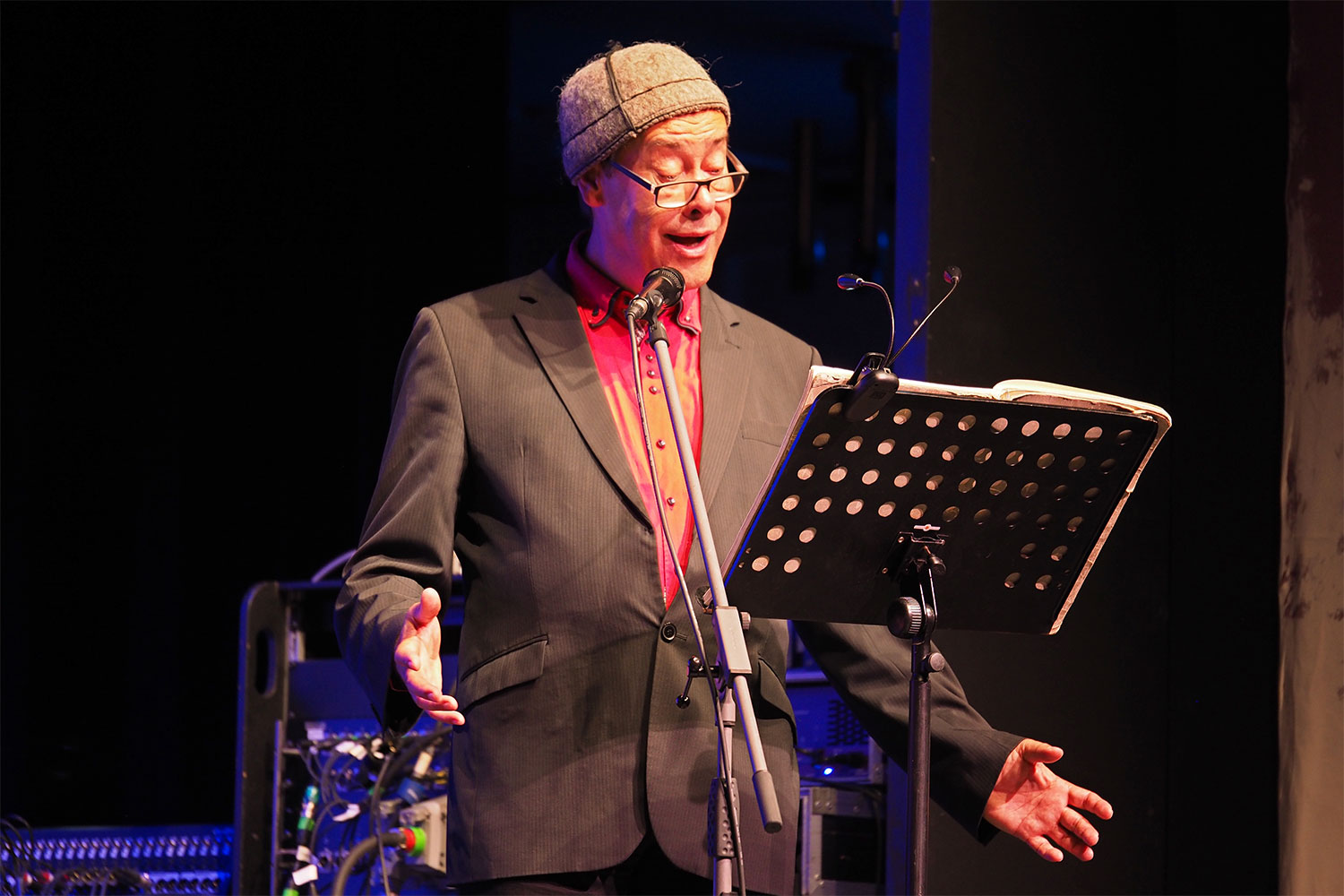 Rudolstadt Festival 2024: Theater im Stadthaus: Ursonate: Thomas Krüger (Foto: Manuela Hahnebach)
