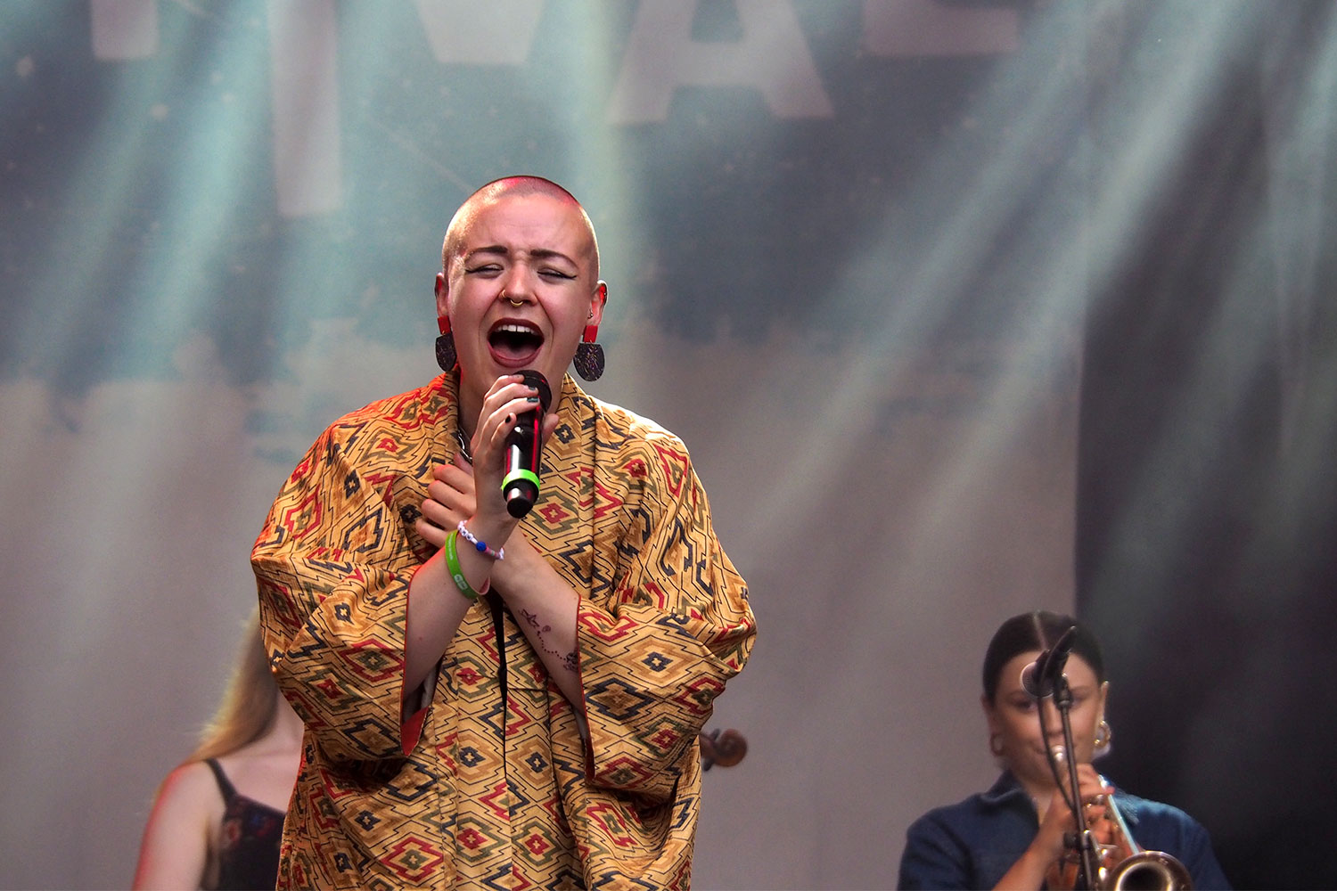 Rudolstadt Festival 2024: Große Bühne Heidecksburg: Emma Langford (Foto: Manuela Hahnebach)