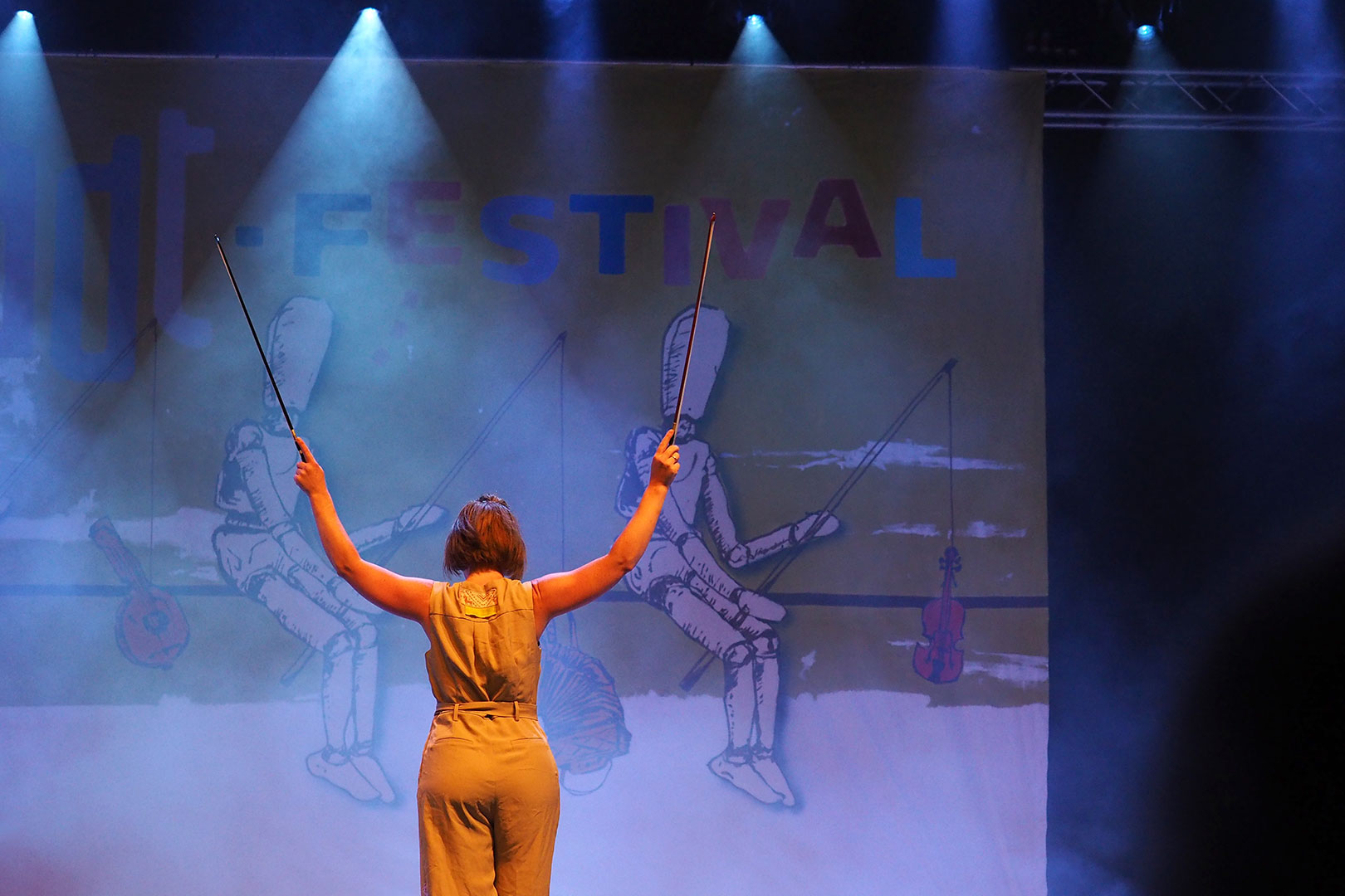 Rudolstadt Festival 2024: Große Bühne Marktplatz: Òme: Silje Onstad Hålien (Foto: Manuela Hahnebach)