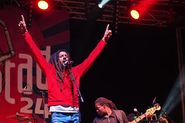 Rudolstadt Festival 2024: Julian "JuJu" Marley (Foto: Manuela Hahnebach)