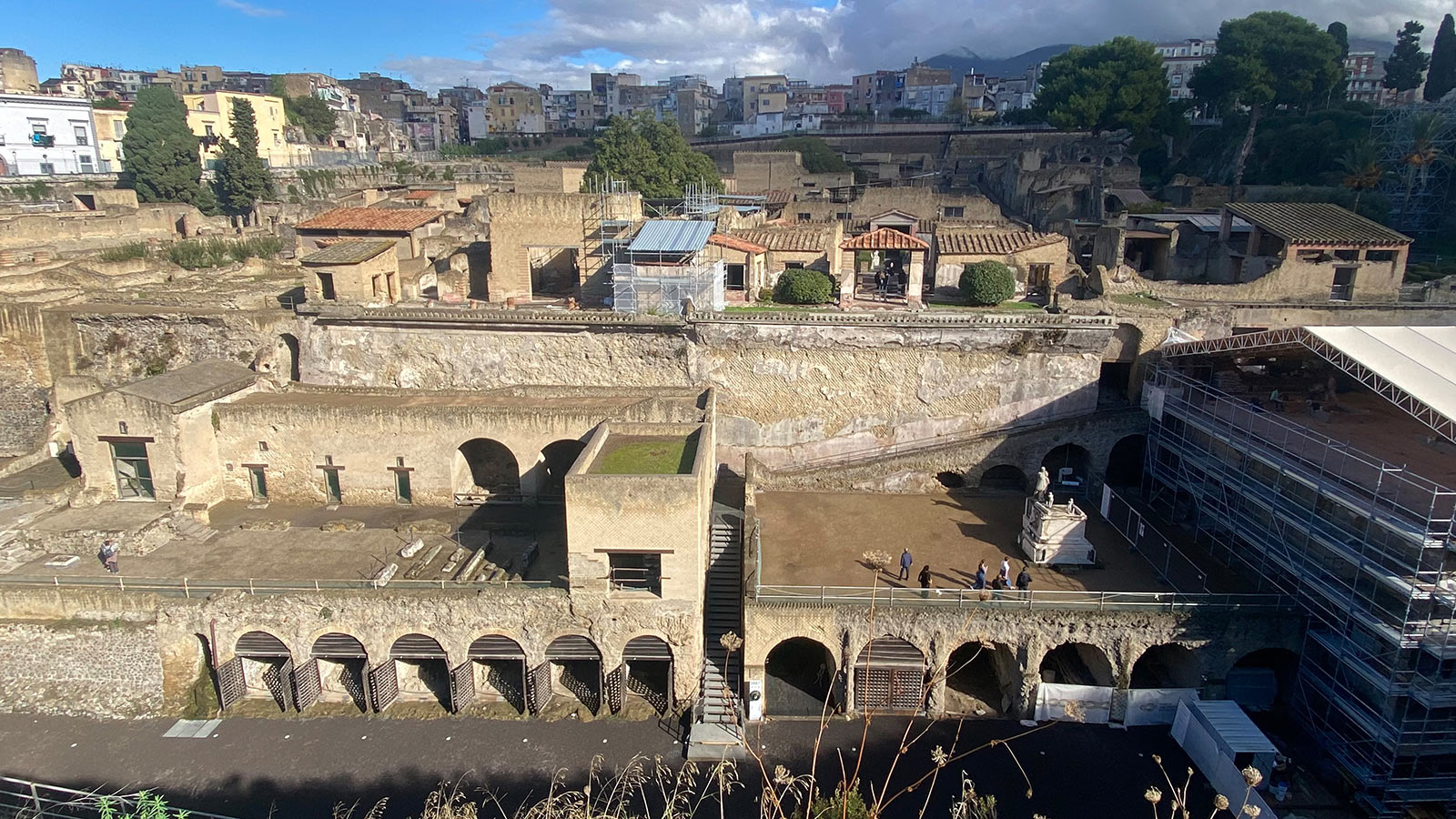 Italien 2025: Herculaneum: Überblick über die Ausgrabungsstätte (Foto: Andreas Kuhrt)