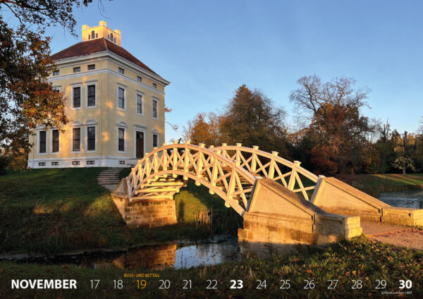 Fotokalender 2025: bauhaus + dessau: Schloss Luisium in Dessau (Foto/Gestaltung: Manuela Hahnebach/Andreas Kuhrt)