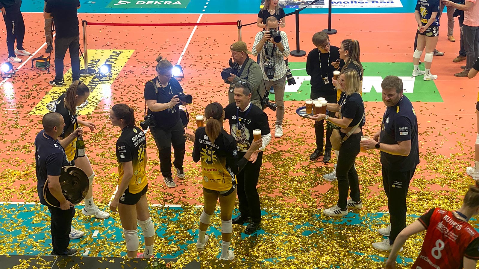 Suhl Wolfsgrube, 22.04.2026: Finale Deutsche Meisterschaft Volleyball Frauen: VfB Suhl Lotto Thüringen wird Deutscher Meister (Foto: Andreas Kuhrt)