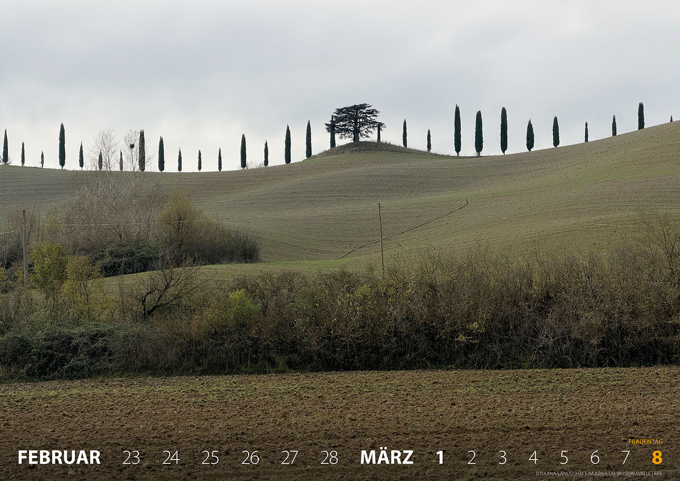 Fotokalender 2026: Italien: Toskana-Landschaft im Arbia-Tal (Foto: Manuela Hahnebach)