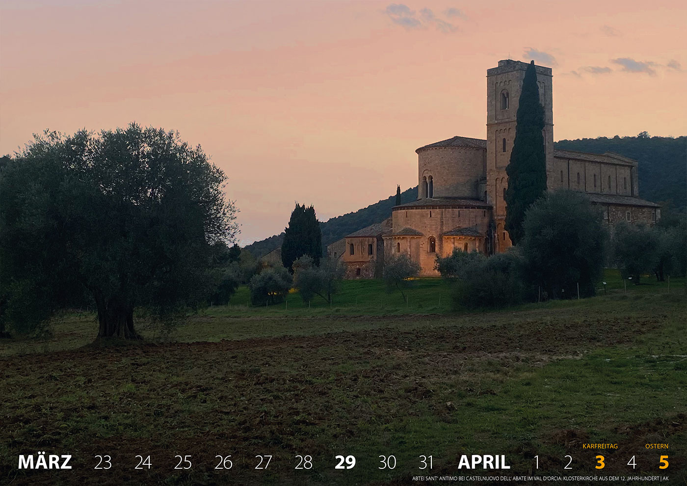 Fotokalender 2026: Italien: Abtei Sant' Antimo im Val d'Orcia (Foto: Andreas Kuhrt)