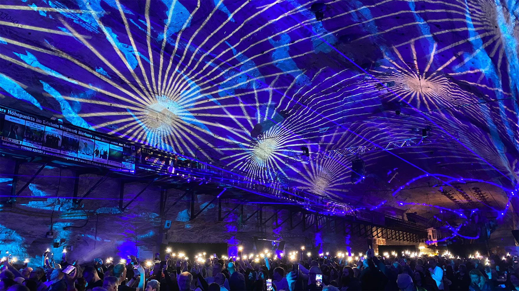 Erlebnis Bergwerk Merkers 2026: Konzert Schiller: Farb-Projektion (Foto: Andreas Kuhrt)