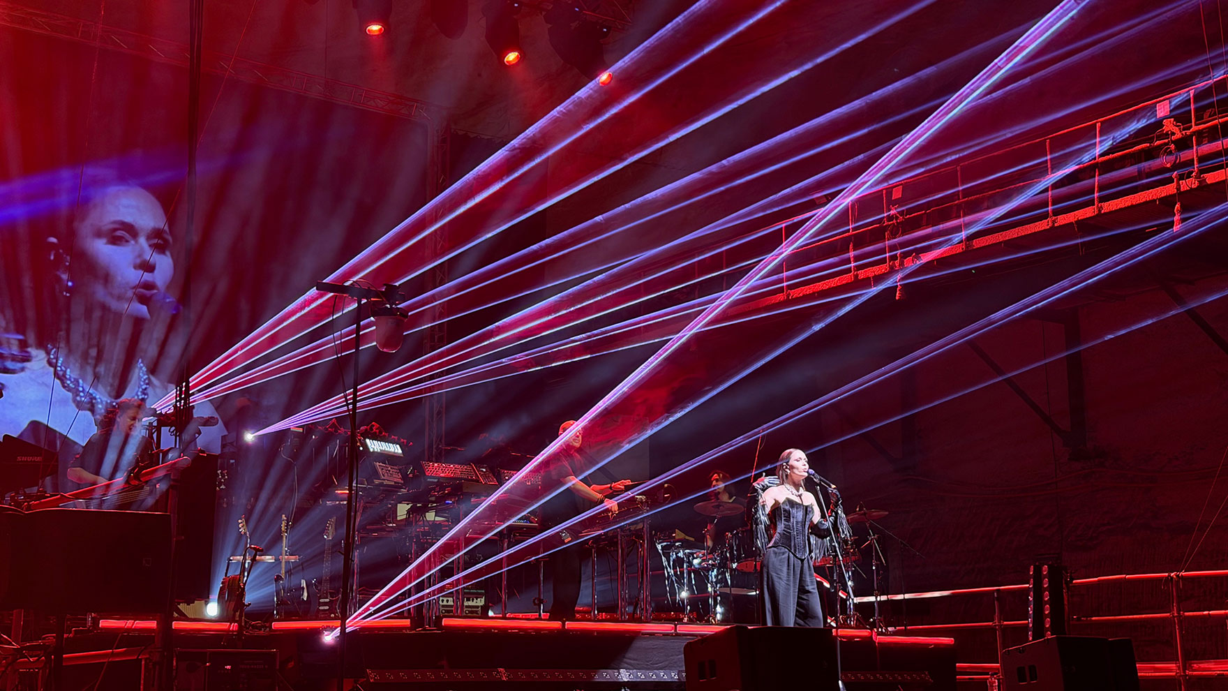 Erlebnis Bergwerk Merkers 2026: Konzert Schiller: Sängerin Julia Sanina (The Hardkiss) (Foto: Manuela Hahnebach)