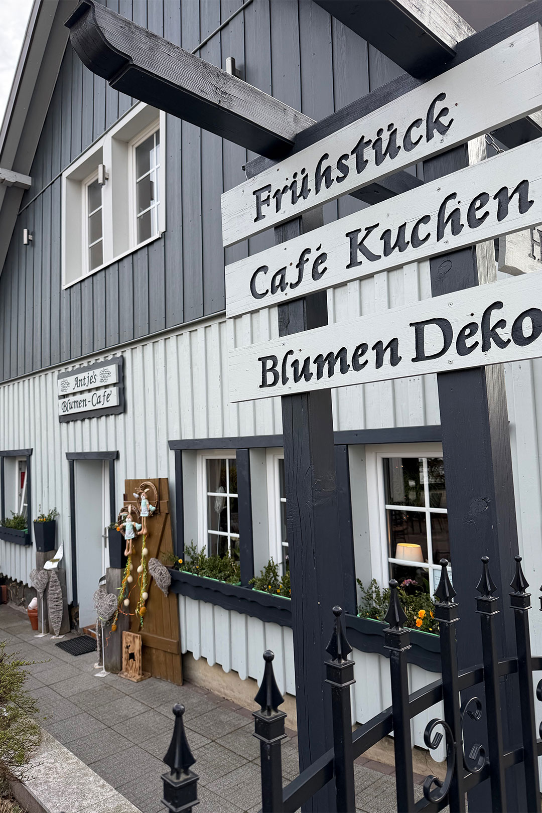 Osterwanderung Grünes Band 2026: Harz: Hohegeiß: Antjes Blumen-Café (Foto: Manuela Hahnebach)