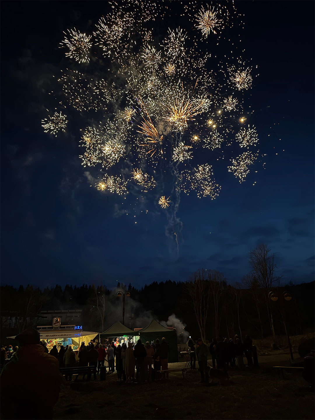 Osterwanderung Grünes Band 2026: Harz: Schierke: Osterfeuerwerk im Kurpark (Foto: Manuela Hahnebach)