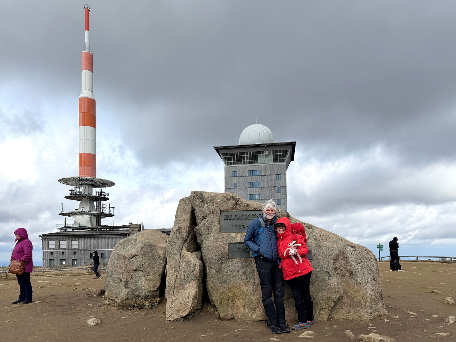 Osterwanderung Grünes Band 2026: Harz: am Brocken-Stein (Foto: Peter Zastrow)